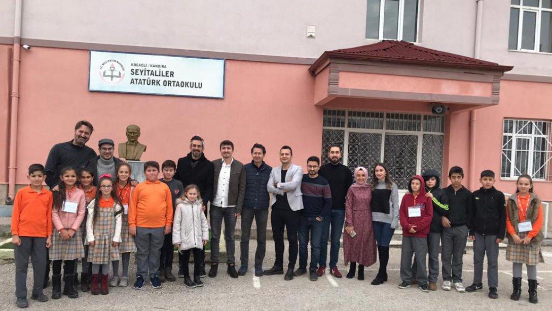 Ünlü İsimler Bilim Seansı Etkinliği İçin Seyitaliler Atatürk Ortaokulunda Buluştu